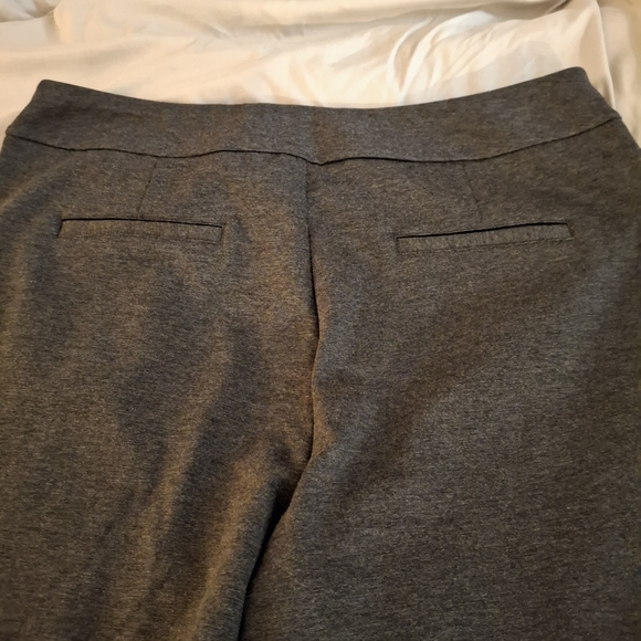 C EST. 1946 Charcoal Straight Leg Women's Pants - Picture 9 of 9